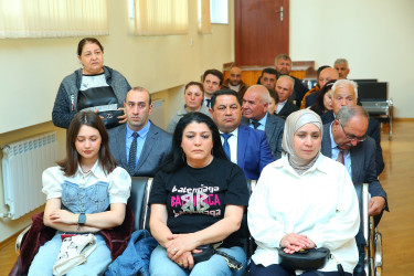 02 may 2025-ci il tarixində Binəqədi Rayon İcra Hakimiyyətinin başçısı Elxan Allahverdiyevin 8-ci mikrorayon sakinləri ilə səyyar qəbulu