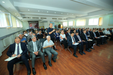 10 sentyabr 2026-cı il tarixində Binəqədi Rayon İcra Hakimiyyətinin başçısı Elxan Allahverdiyevin 8-ci mikrorayon sakinləri ilə səyyar qəbulu