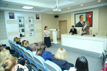 5 Oktyabr – “Beynəlxalq Müəllimlər Günü”  münasibətilə dövlət ümumi təhsil müəssisələrində çalışan təhsilverənlərin sertifikatlaşdırılması imtahanlarında yüksək nəticə göstərən müəllimlərlə görüş