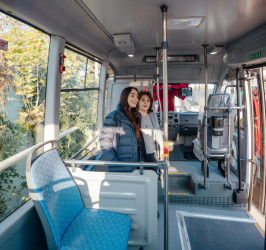 24 dekabr 2025-ci il tarixində “Təmiz Dünya” Qadınlara Yardım İctimai Birliyinin sığınacaq mərkəzində yaşayan uşaqlar üçün bayram şənliyi