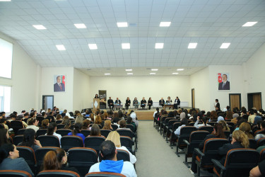 23 oktyabr 2025-ci il tarixində “Konstitusiya və Suverenlik İli” çərçivəsində Binəqədi rayonu 335 № li tam orta məktəbdə çətin həyat şəraitində olan yetkinlik yaşına çatmayanlar üçün sosial reabilitasiya və cəmiyyətə inteqrasiyası ilə bağlı tədbirlərin gücləndirilməsi, onlara tibbi və psixolojin dəstəyin göstərilməsi məqsədilə “Sən tək deyilsən!” mövzusunda maarifləndirici tədbir