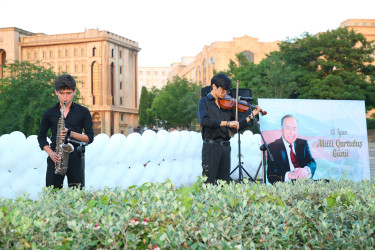 Heydər Əliyev adına istirahət parkında 15 iyun – “Milli Qurtuluş Günü”nə həsr olunmuş “Qurtuluşdan Zəfərə” adlı konsert proqramı