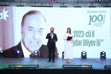 Binəqədi rayonunda xalqımızın Ümummilli Lideri Heydər Əliyevin anadan olmasının 100 illik yubileyinə həsr olunmuş “BİR ƏSRİN DAHİSİ” adlı möhtəşəm konsert proqramı