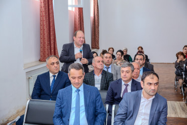 19 may 2026-cı il tarixində Binəqədi Rayon İcra Hakimiyyətinin başçısı Elxan Allahverdiyevin Biləcəri qəsəbə sakinləri ilə səyyar qəbulu keçirildi