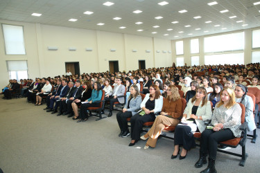 23 oktyabr 2025-ci il tarixində “Konstitusiya və Suverenlik İli” çərçivəsində Binəqədi rayonu 335 № li tam orta məktəbdə çətin həyat şəraitində olan yetkinlik yaşına çatmayanlar üçün sosial reabilitasiya və cəmiyyətə inteqrasiyası ilə bağlı tədbirlərin gücləndirilməsi, onlara tibbi və psixolojin dəstəyin göstərilməsi məqsədilə “Sən tək deyilsən!” mövzusunda maarifləndirici tədbir