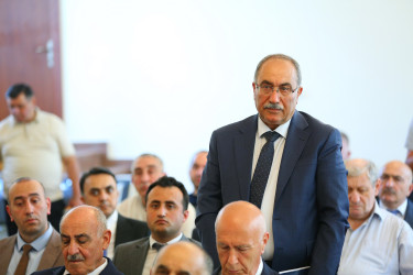09 iyul 2026-cı il tarixində Binəqədi Rayon İcra Hakimiyyətinin başçısı Elxan Allahverdiyevin 8-ci mikrorayon sakinləri ilə səyyar qəbulu