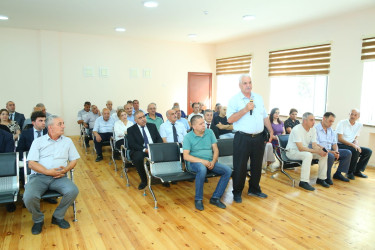 04 sentyabr 2025-ci il tarixində Binəqədi Rayon İcra Hakimiyyətinin başçısı Elxan Allahverdiyevin M.Ə.Rəsulzadə qəsəbə sakinləri ilə səyyar qəbulu