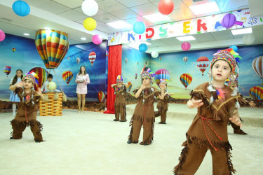 30 may 2025-ci il tarixində “Kids Era” körpələr evi-uşaq bağçasında 1 iyun - “Uşaqların Beynəlxalq Müdafiəsi Günü”nə həsr edilmiş “Uşaqlar bizim gələcəyimizdir!” adlı tədbir
