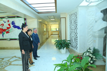 23 iyun 2025-ci il tarixində Binəqədi Rayon İcra Hakimiyyətinin inzibati binasında 23 İyun–“Dövlət Qulluqçularının Peşə Bayramı" münasibətilə tədbir