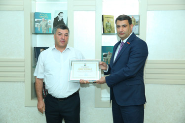 23 iyun 2025-ci il tarixində Binəqədi Rayon İcra Hakimiyyətinin inzibati binasında 23 İyun–“Dövlət Qulluqçularının Peşə Bayramı" münasibətilə tədbir