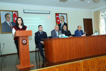 03 dekabr 2025-ci il tarixində 248 № li tam  orta məktəbdə "Narkotiksiz gələcək naminə!” mövzusunda növbəti maarifləndirici tədbir