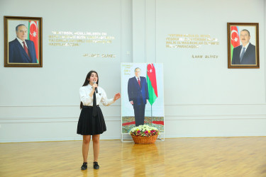 Ümummilli lider Heydər Əliyevin anadan olmasının 100 illik yubileyinə həsr olunmuş “Heydər Əliyev və Azərbaycan tarixi” mövzusunda esse-yazı müsabiqəsinin rayon mərhələsinin yekunlarına həsr olunmuş elmi-praktik konfrans