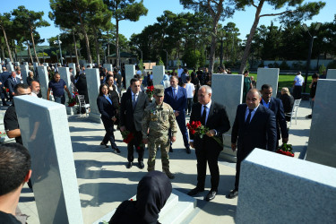 27 Sentyabr Anım Günü ilə əlaqədar 27 sentyabr 2026-cı il tarixində şəhidlərimizin əziz xatirəsi böyük ehtiramla yad edilməsi