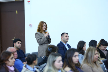 15 yanvar 2026-cı il tarixində Binəqədi Rayon İcra Hakimiyyətinin başçısı Elxan Allahverdiyevin Biləcəri qəsəbə sakinləri ilə səyyar qəbulu