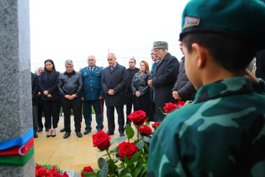 Vətən müharibəsi şəhidləri - gizir Nicat Şahin oğlu Səmədov, əsgər Cavid Telman oğlu Paşazadə və Elçin Yunus oğlu Bağırovun şəhadətlərinin ikinci ildönümü ilə əlaqədar anım mərasimi