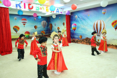 30 may 2025-ci il tarixində “Kids Era” körpələr evi-uşaq bağçasında 1 iyun - “Uşaqların Beynəlxalq Müdafiəsi Günü”nə həsr edilmiş “Uşaqlar bizim gələcəyimizdir!” adlı tədbir